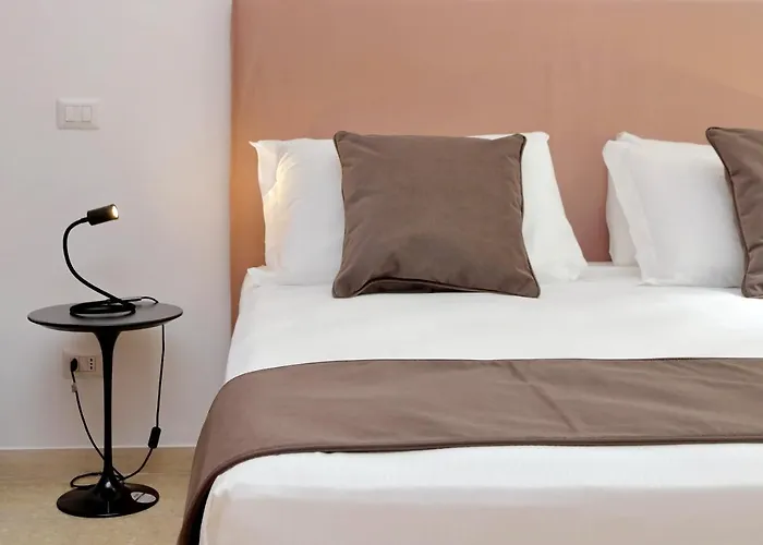 Konukevi Youroom Quattro Fontane - 4*